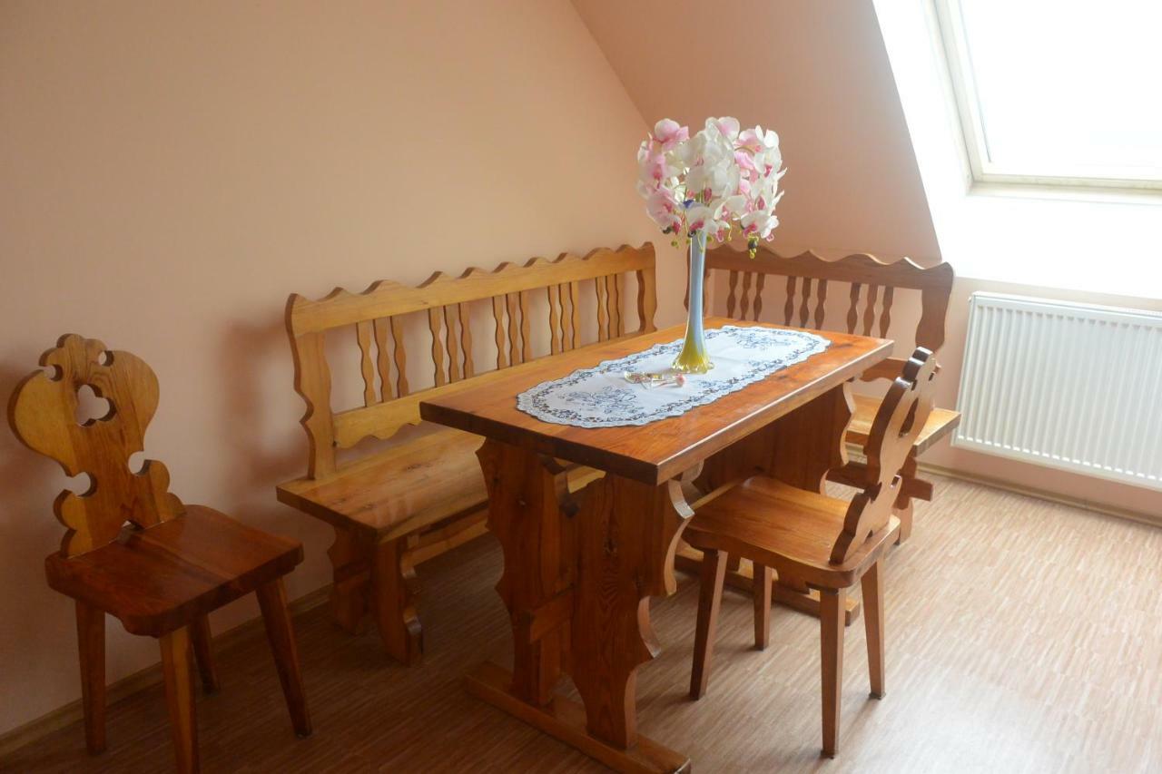 Rodinne Ubytovani - Family Accommodation Kobylice Eksteriør billede