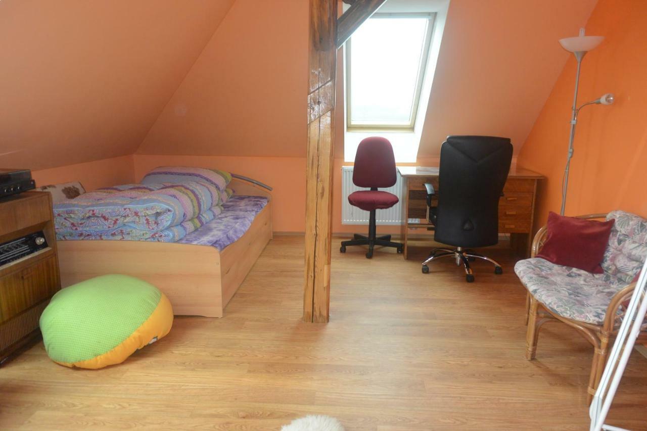Rodinne Ubytovani - Family Accommodation Kobylice Eksteriør billede