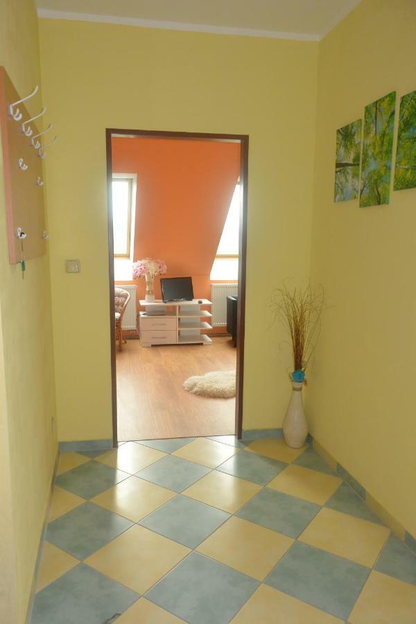 Rodinne Ubytovani - Family Accommodation Kobylice Eksteriør billede